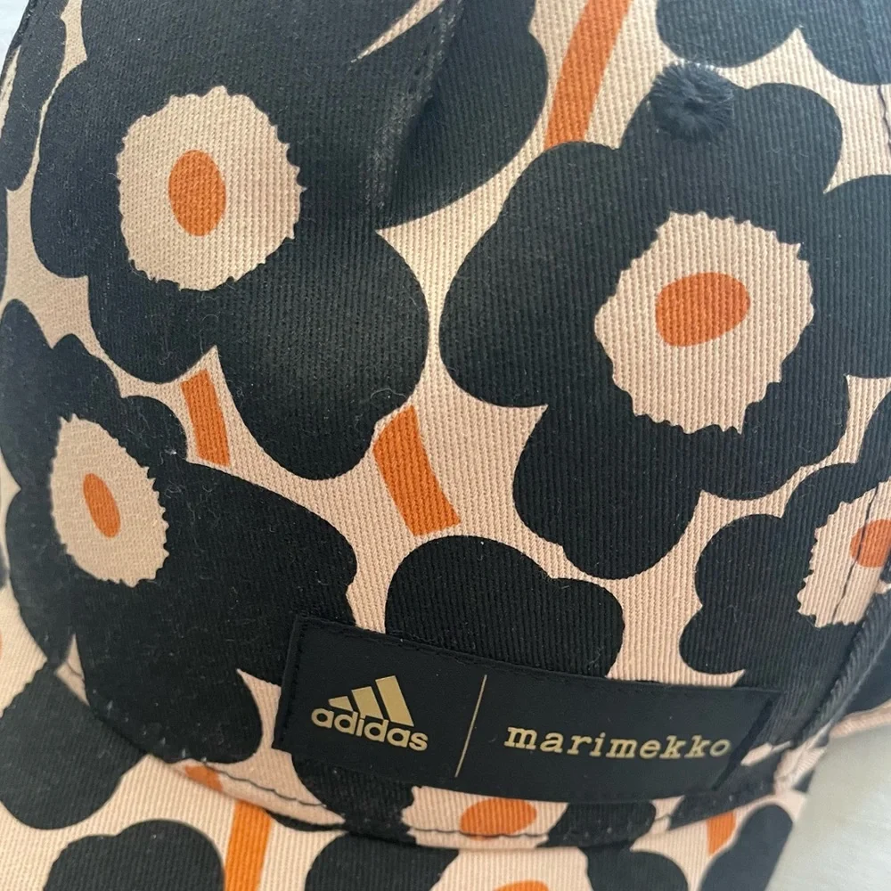 Adidas x Marimekko Floral Hat - Picture 2 of 6
